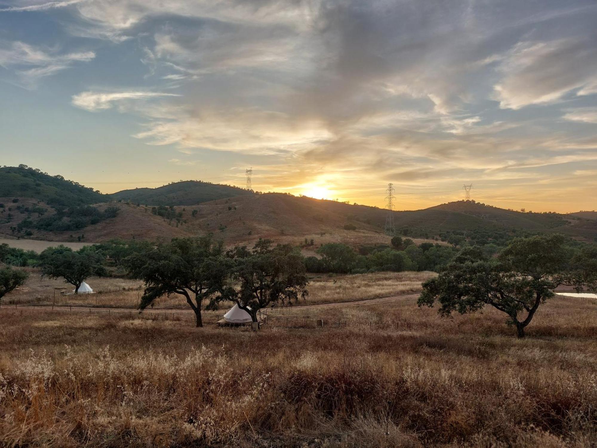 Lost Paradise - A Night Into The Alentejo! Luxury tent *